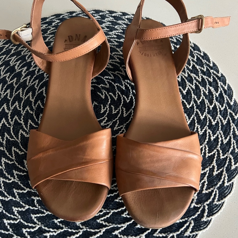 Genuine leather 10 strap, he sandals with small block heel. Size 38.